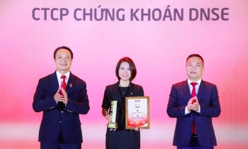 DNSE được vinh danh Top 10 công ty chứng khoán tư nhân nộp ngân sách lớn nhất Việt Nam