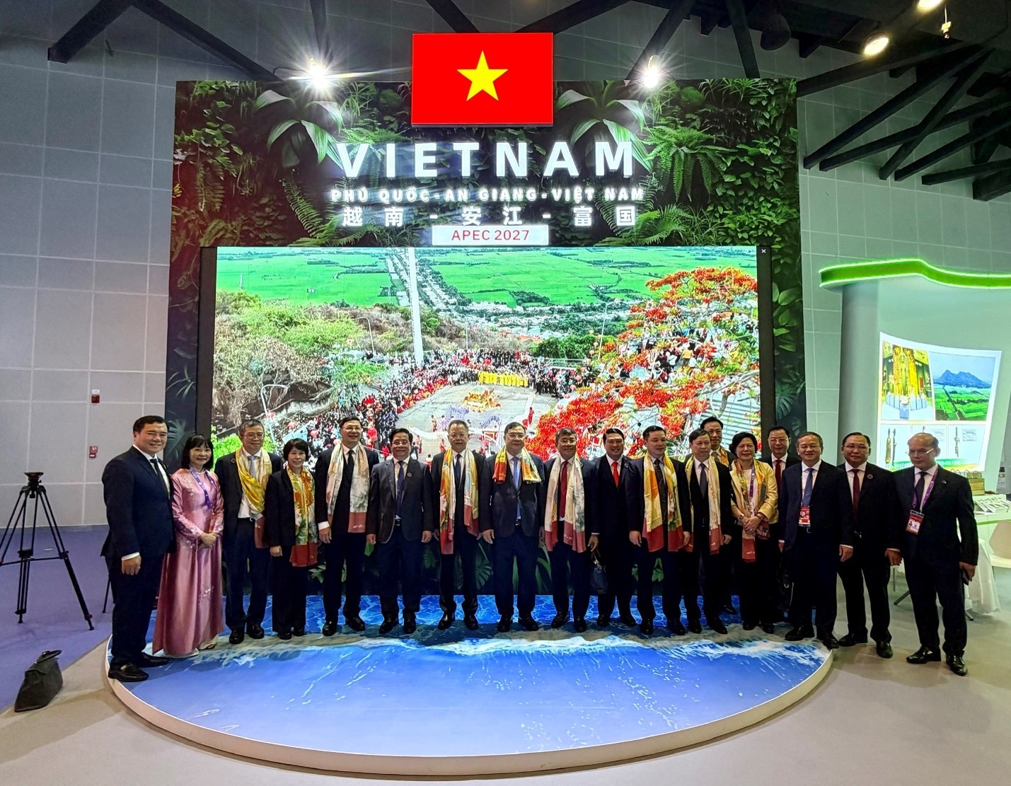 Việt Nam dẫn đầu ASEAN về quy mô gian hàng tại CAEXPO 2026