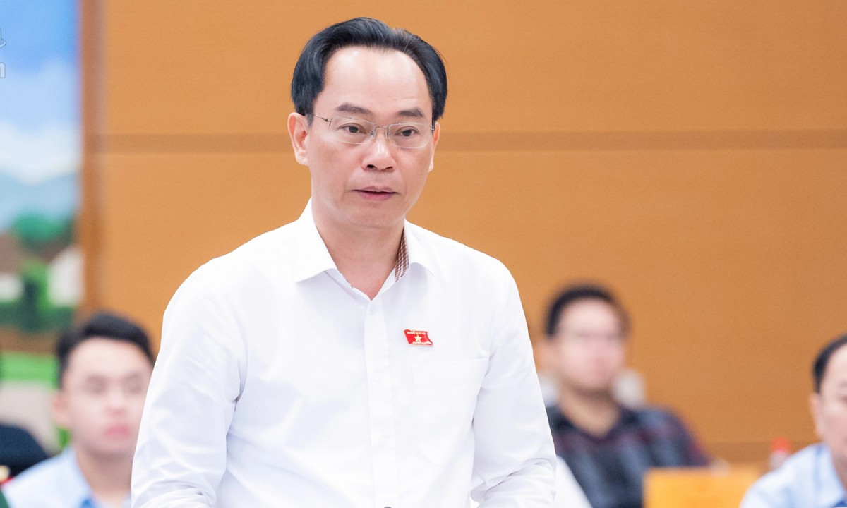 Bộ trưởng Bộ Giáo dục và Đào tạo Hoàng Minh Sơn. (Ảnh: Quốc hội Media)