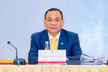 Cổ phiếu Vingroup điều chỉnh, tài sản của ông Phạm Nhật Vượng thay đổi ra sao
