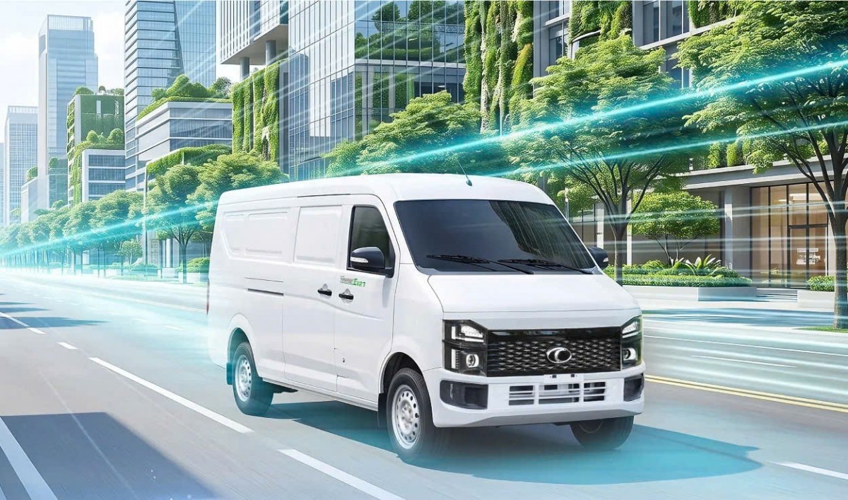 Thaco Auto đưa xe tải van điện TOWNER E vào phân khúc logistics đô thị