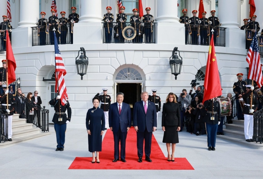 Ông Trump đón ông Tập Cận Bình tại Nhà Trắng, tiến hành hội đàm kín
