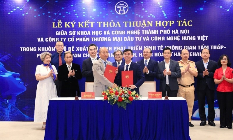 Hà Nội hợp tác nghiên cứu, thử nghiệm phương tiện bay tự hành