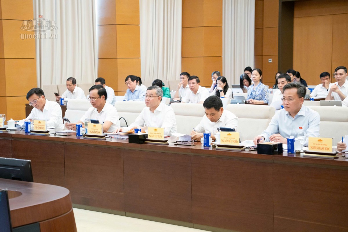 Dự kiến kỳ họp thứ hai thông qua 38 luật, 7 nghị quyết