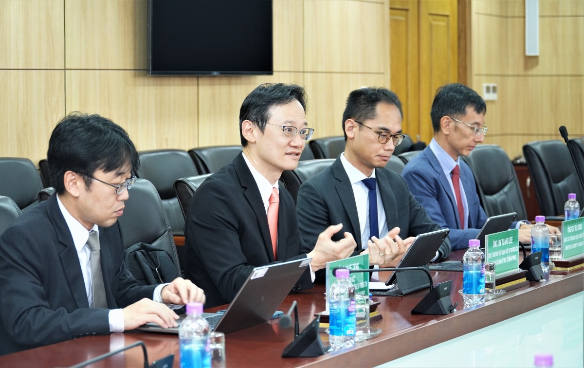 Thúc đẩy kết nối thị trường vốn Việt Nam - Singapore