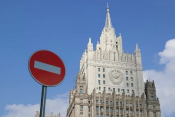 Nga cảnh báo công dân, nhân viên ngoại giao nước ngoài rời Ukraine