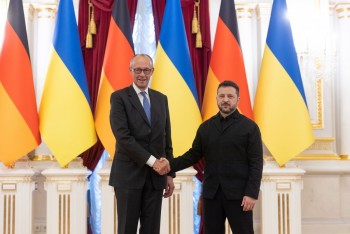 Đức công bố gói viện trợ mới hơn 1,3 tỷ Euro cho Ukraine