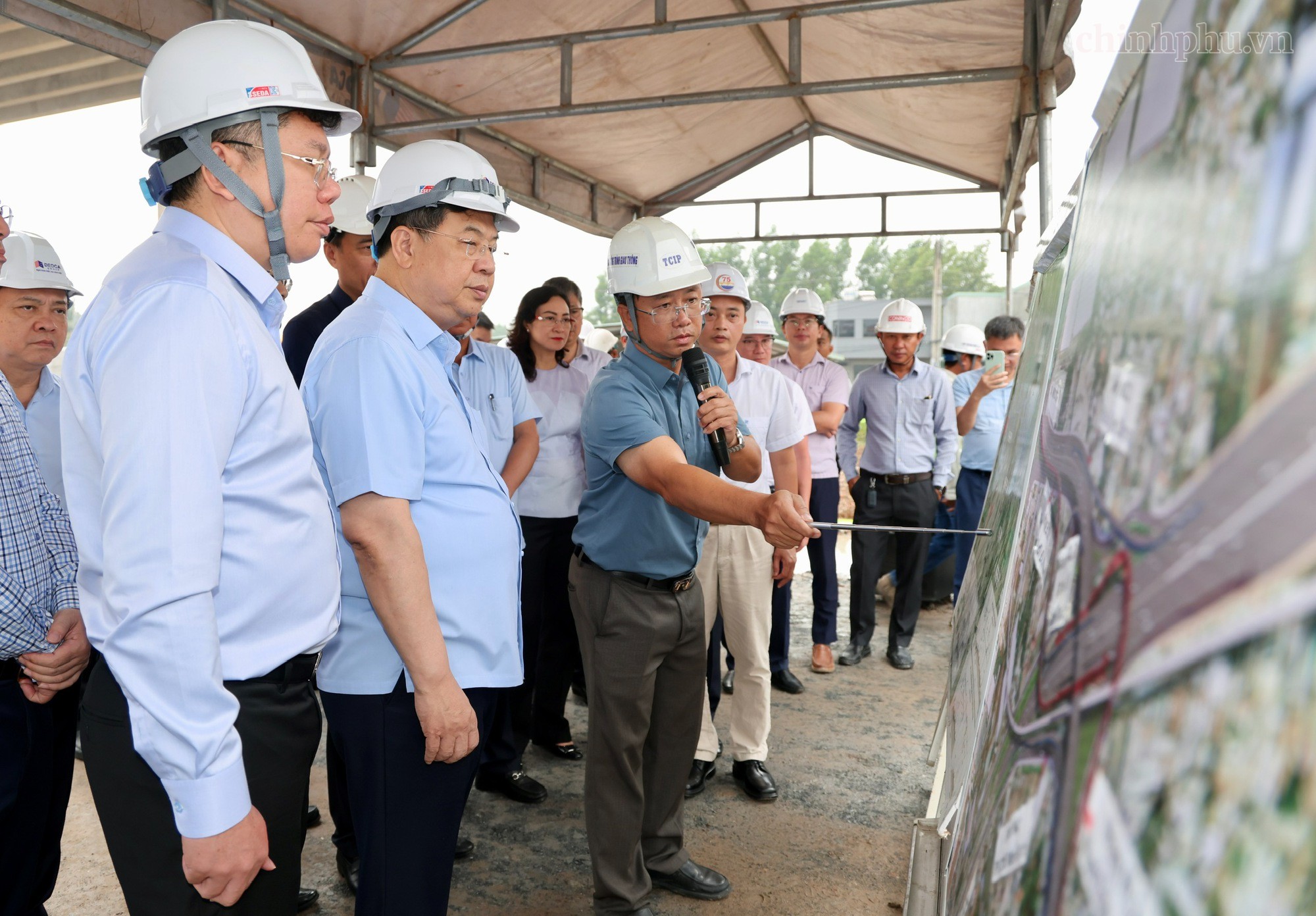 Phó Thủ tướng Thường trực: TP HCM không thể thiếu điện cho tăng trưởng