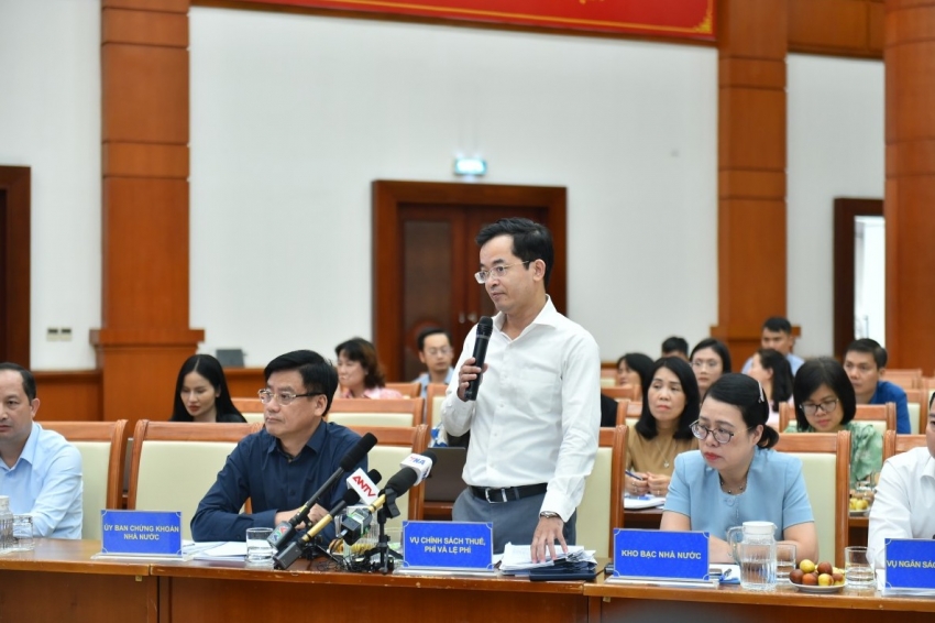 Bộ Tài chính thông tin về đề xuất đánh thuế 0,2% với đất bỏ hoang