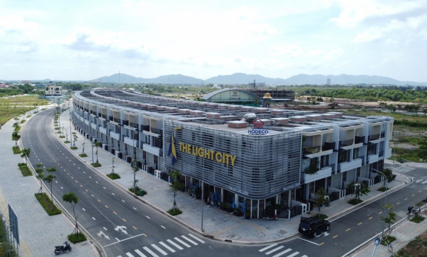 Ba lãnh đạo Hodeco cùng đăng ký mua cổ phiếu HDC