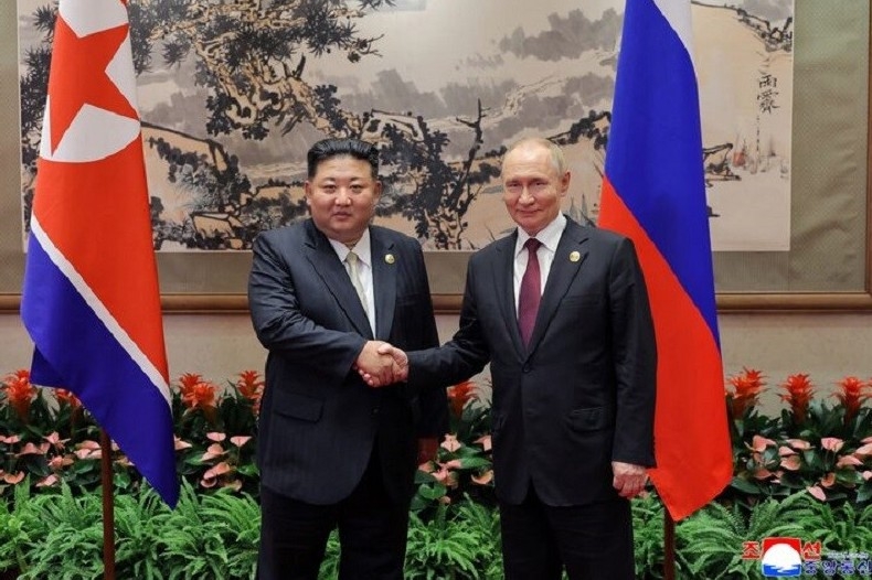 Ông Kim Jong Un gửi điện mừng sinh nhật Tổng thống Putin