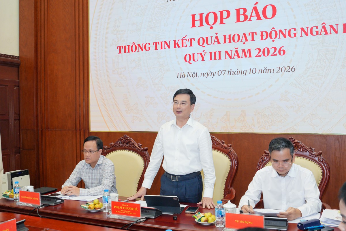 NHNN thận trọng với lạm phát, tìm dư địa hỗ trợ tăng trưởng