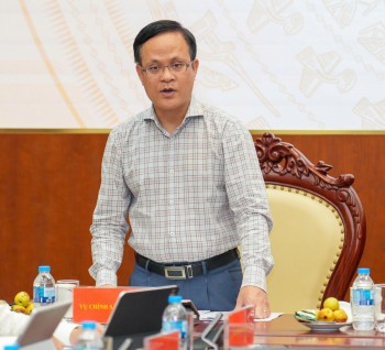 NHNN thận trọng với lạm phát, tìm dư địa hỗ trợ tăng trưởng