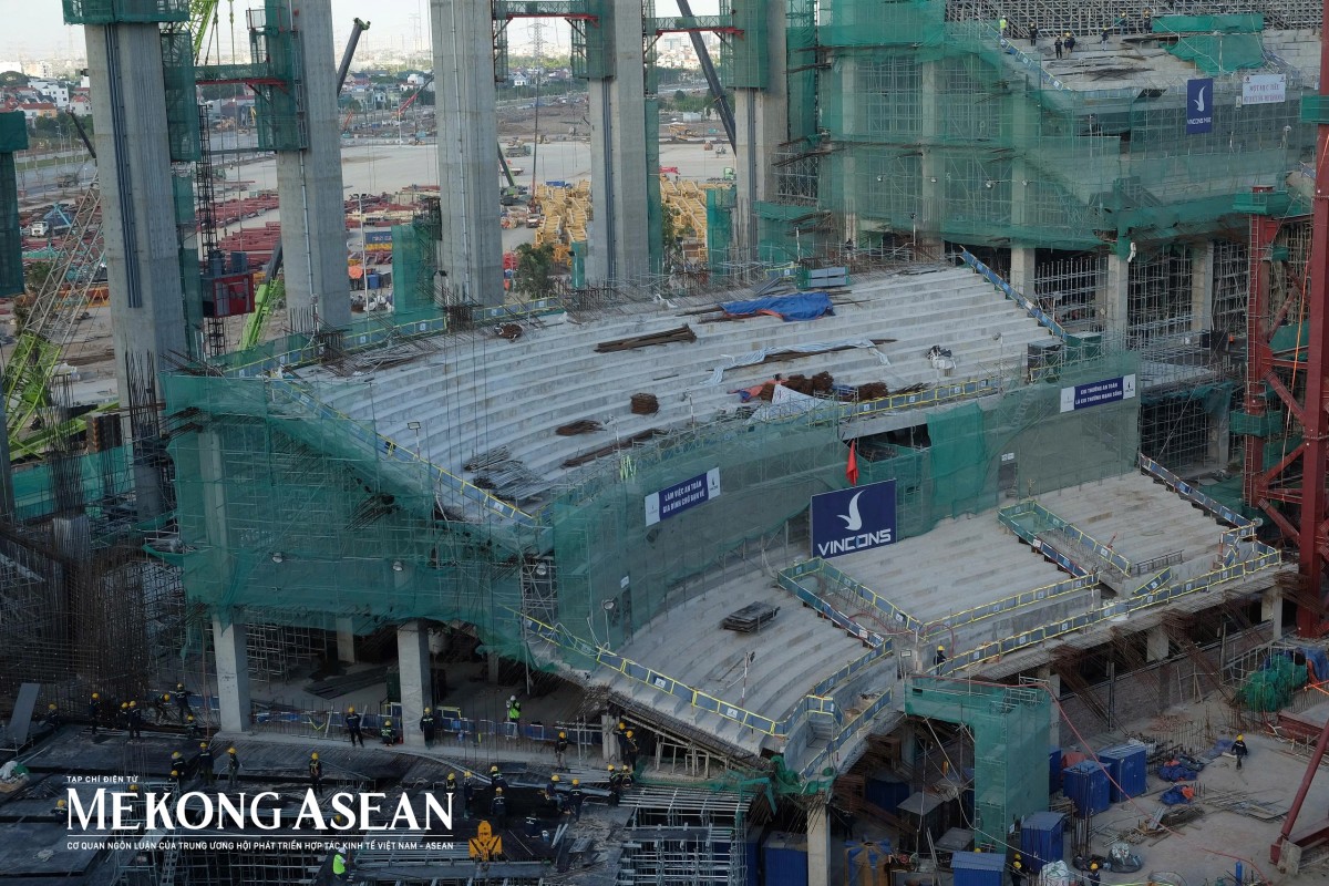 Vingroup cập nhật loạt dự án tỷ USD, VinFast mở rộng sang bất động sản