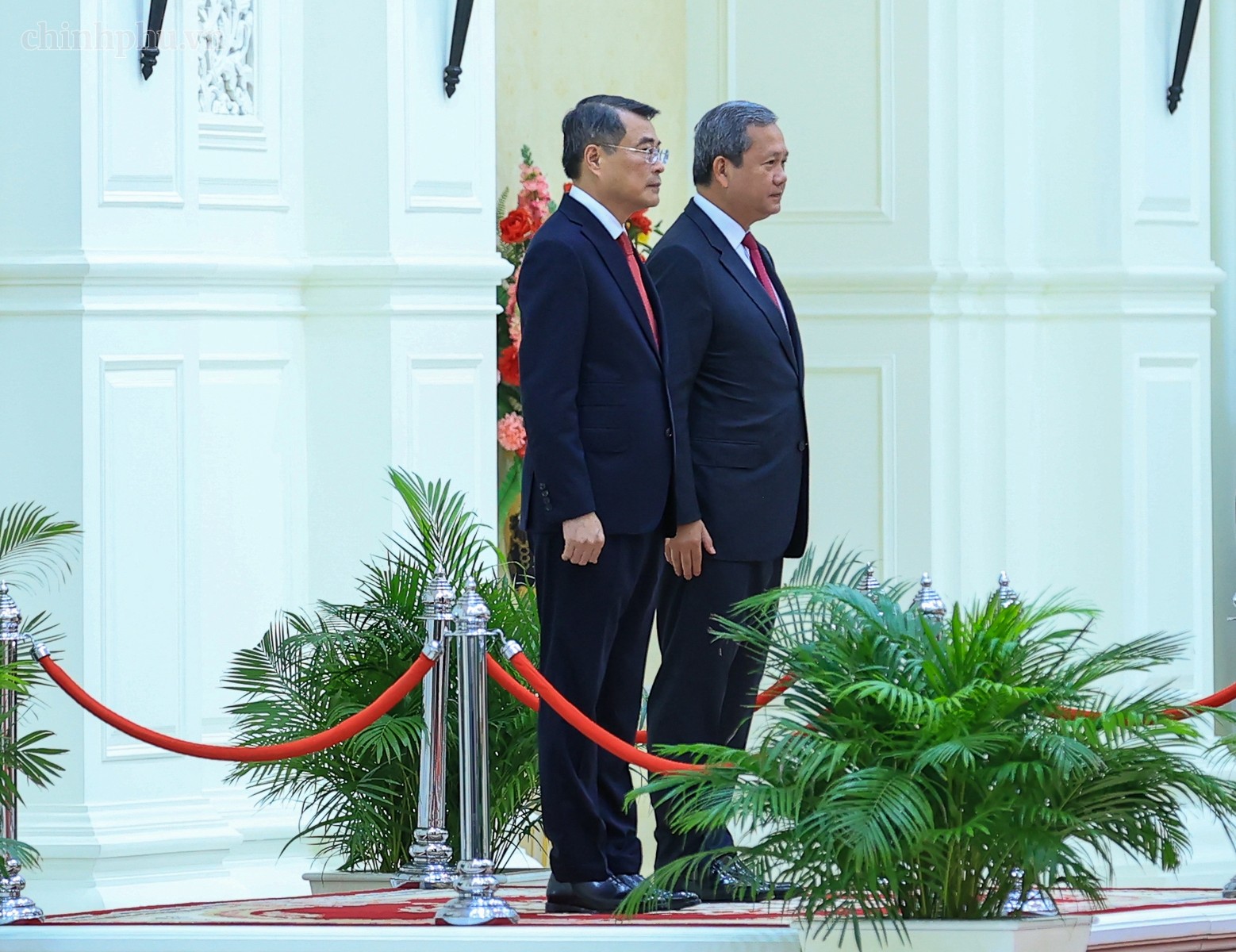 Thủ tướng Chính phủ Hoàng gia Campuchia Hun Manet chủ trì lễ đón chính thức Thủ tướng Chính phủ Lê Minh Hưng. Ảnh: VGP.