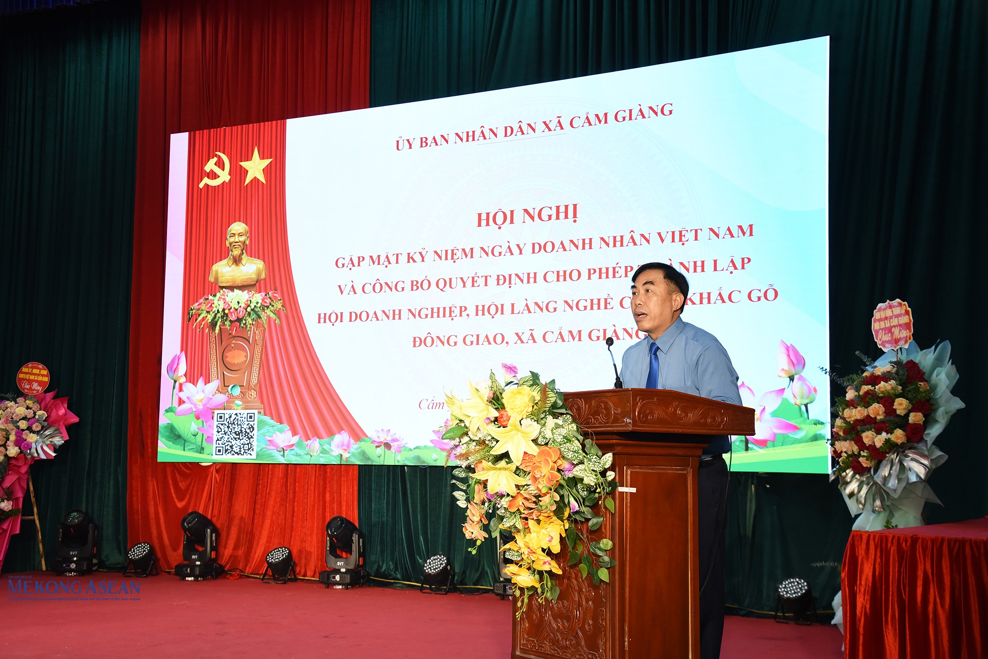 Ông Nguyễn Quang Sáng, Chủ tịch UBND xã Cẩm Giàng phát biểu khai mạc hội nghị. Ảnh: Phùng Nguyện.