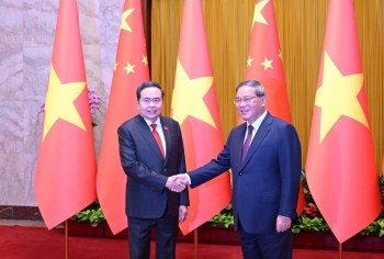 Chủ tịch Quốc hội Trần Thanh Mẫn hội kiến Thủ tướng Trung Quốc Lý Cường