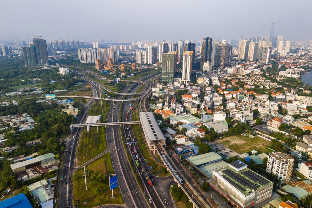 Việt Nam trước những dòng chảy mới của kinh tế toàn cầu