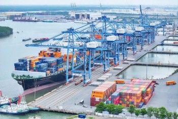Việt Nam trước những dòng chảy mới của kinh tế toàn cầu
