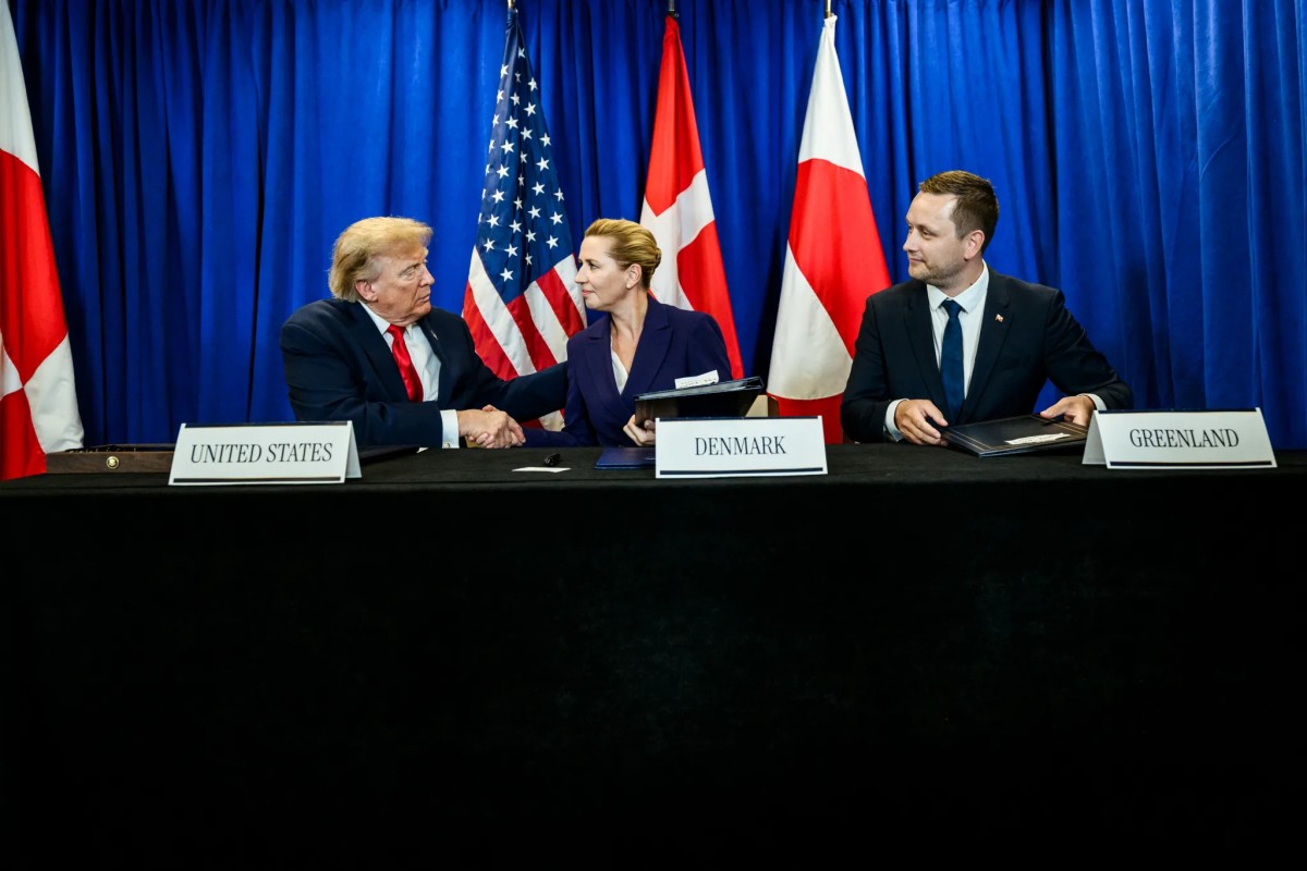 Từ trái sang phải: Tổng thống Mỹ Donald Trump, Thủ tướng Đan Mạch Mette Frederiksen và lãnh đạo chính quyền Greenland, ông Jens-Frederik Nielsen. Ảnh: Nhà Trắng