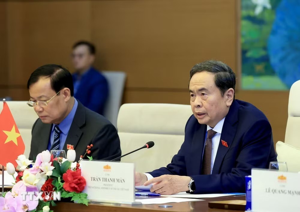 Chủ tịch Quốc hội Trần Thanh Mẫn phát biểu tại buổi tiếp. Ảnh: TTXVN.