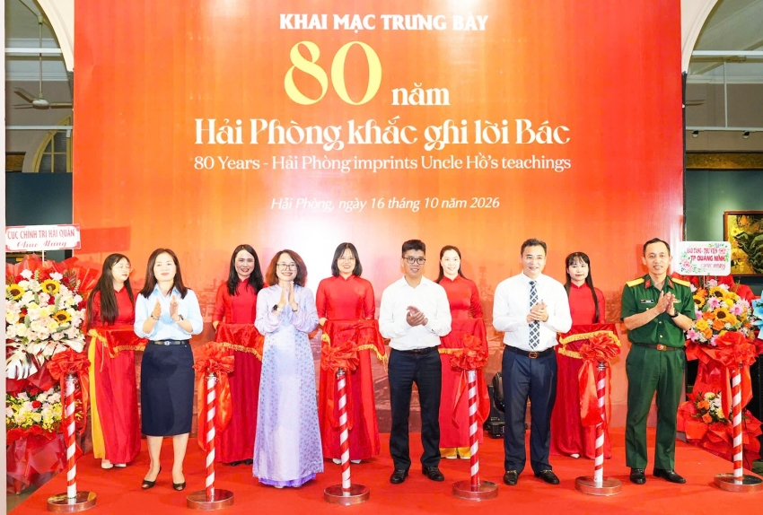 Trưng bày chuyên đề '80 năm - Hải Phòng khắc ghi lời Bác'