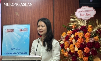 Tìm 'điểm cân bằng' để gỡ rào cản về thủ tục hành chính cho doanh nghiệp