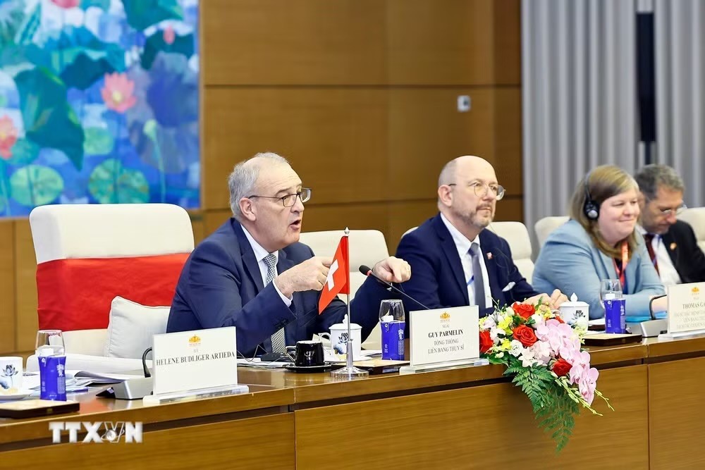 Tổng thống Thụy Sĩ Guy Parmelin phát biểu tại cuộc hội kiến. Ảnh: TTXVN.