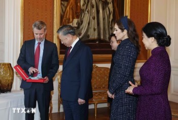 Tổng Bí thư, Chủ tịch nước nhận Huân chương cao quý nhất của Đan Mạch