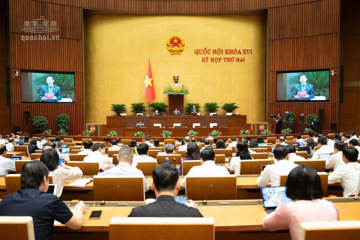 Quốc hội thảo luận về dự thảo Bộ luật Hình sự (sửa đổi)