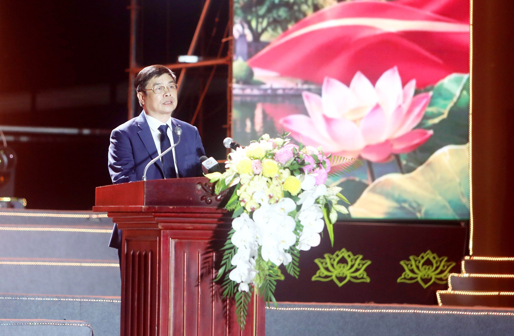 Ông Phạm Văn Nghiêm, Phó Chủ tịch UBND tỉnh, Trưởng ban Tổ chức các lễ hội quy mô cấp tỉnh Hưng Yên phát biểu khai mạc. Ảnh: Hungyen.gov.vn.