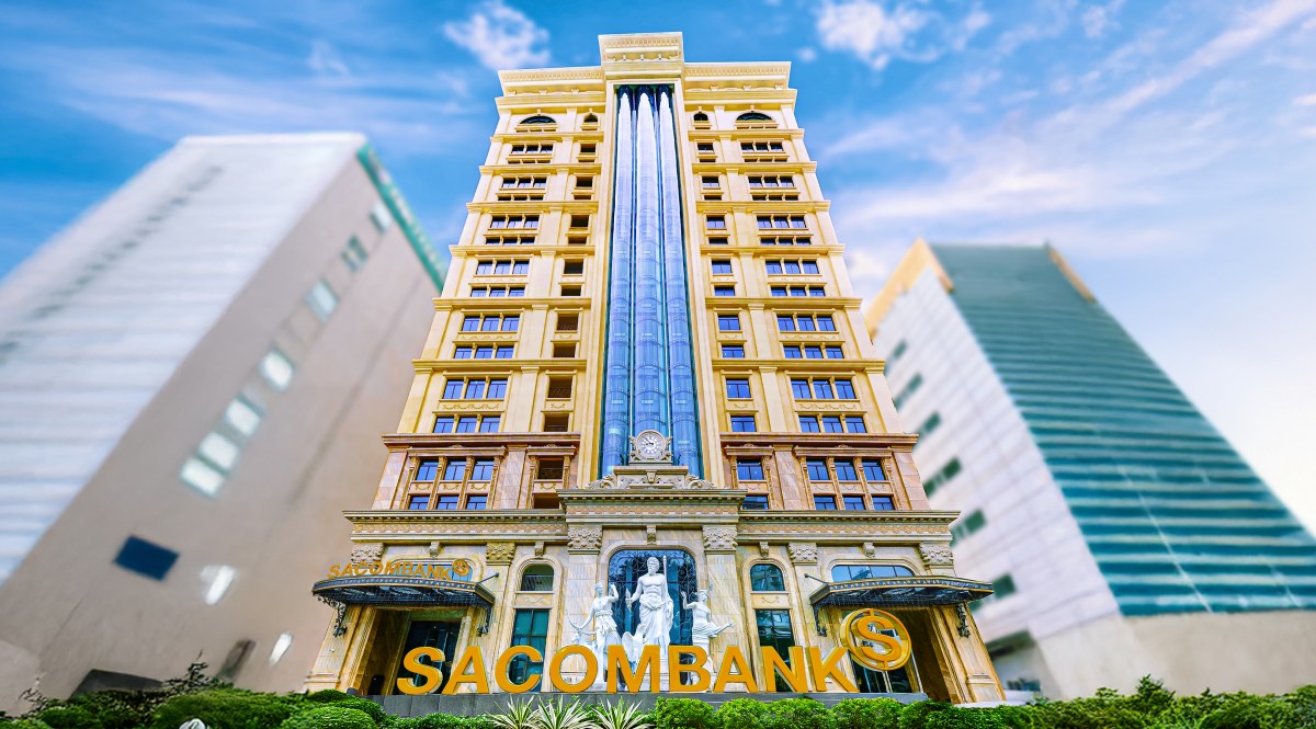 Sacombank giảm 0,5%