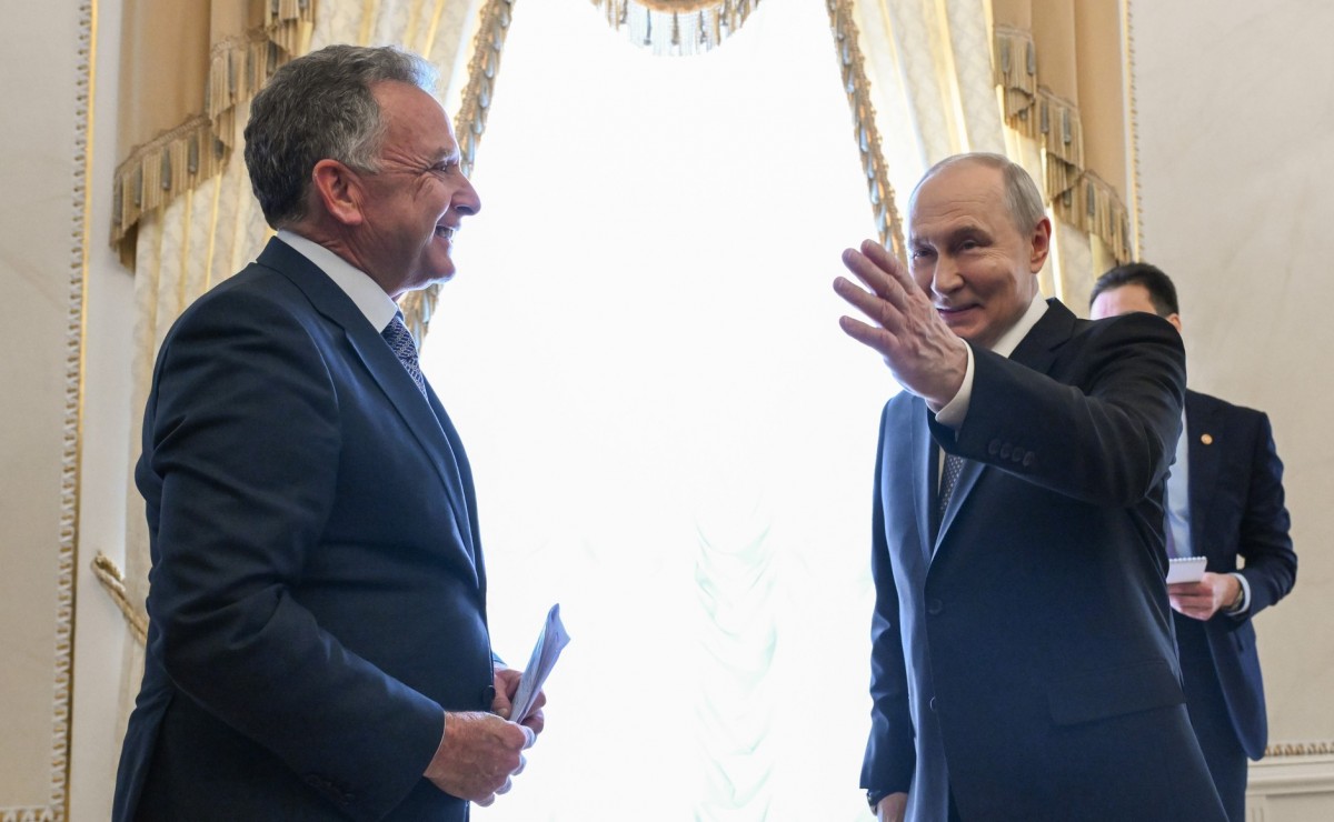 Đặc phái viên Mỹ Steve Witkoff và Tổng thống Nga Vladimir Putin ngày 21/10. Ảnh: Điện Kremlin