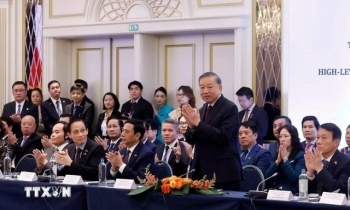 Tổng Bí thư, Chủ tịch nước dự tọa đàm cấp cao với doanh nghiệp châu Âu và Bỉ