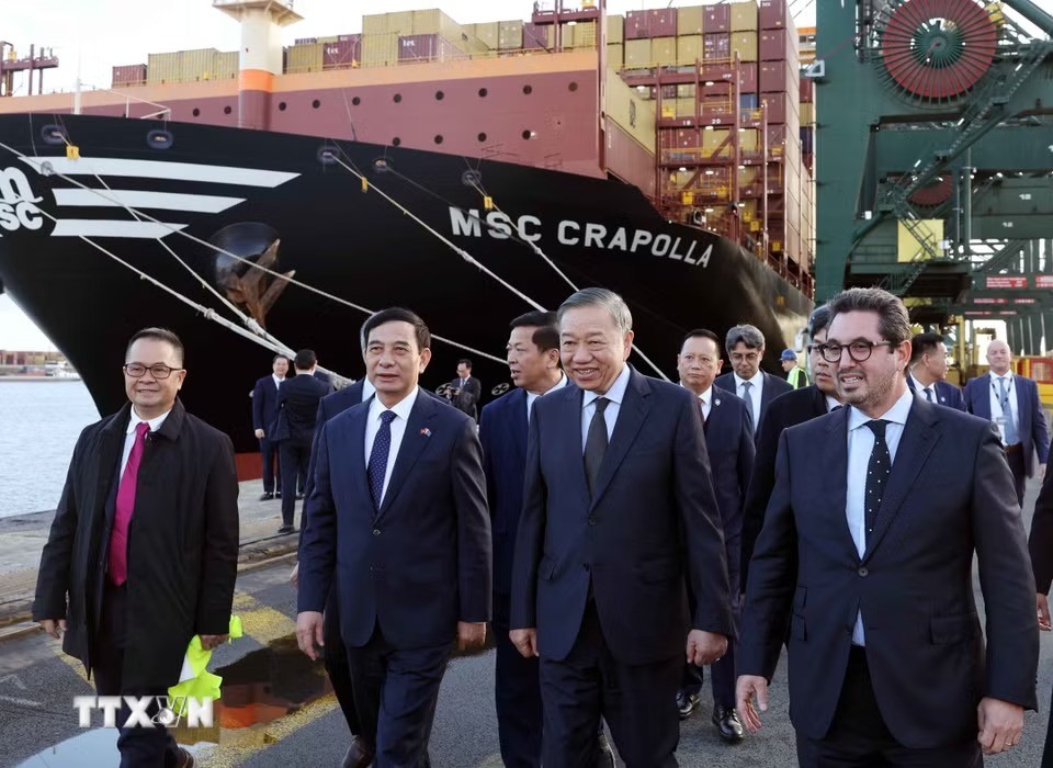Thúc đẩy hợp tác hàng hải, cảng biển và logistics Việt Nam - Bỉ