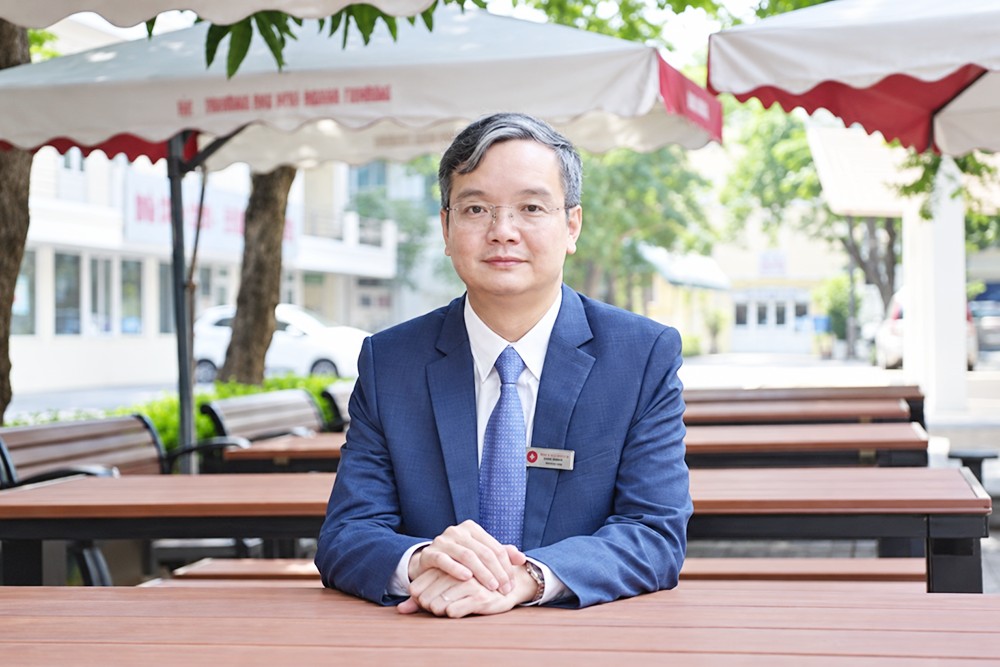 Đại học không chỉ đào tạo người giỏi nghề