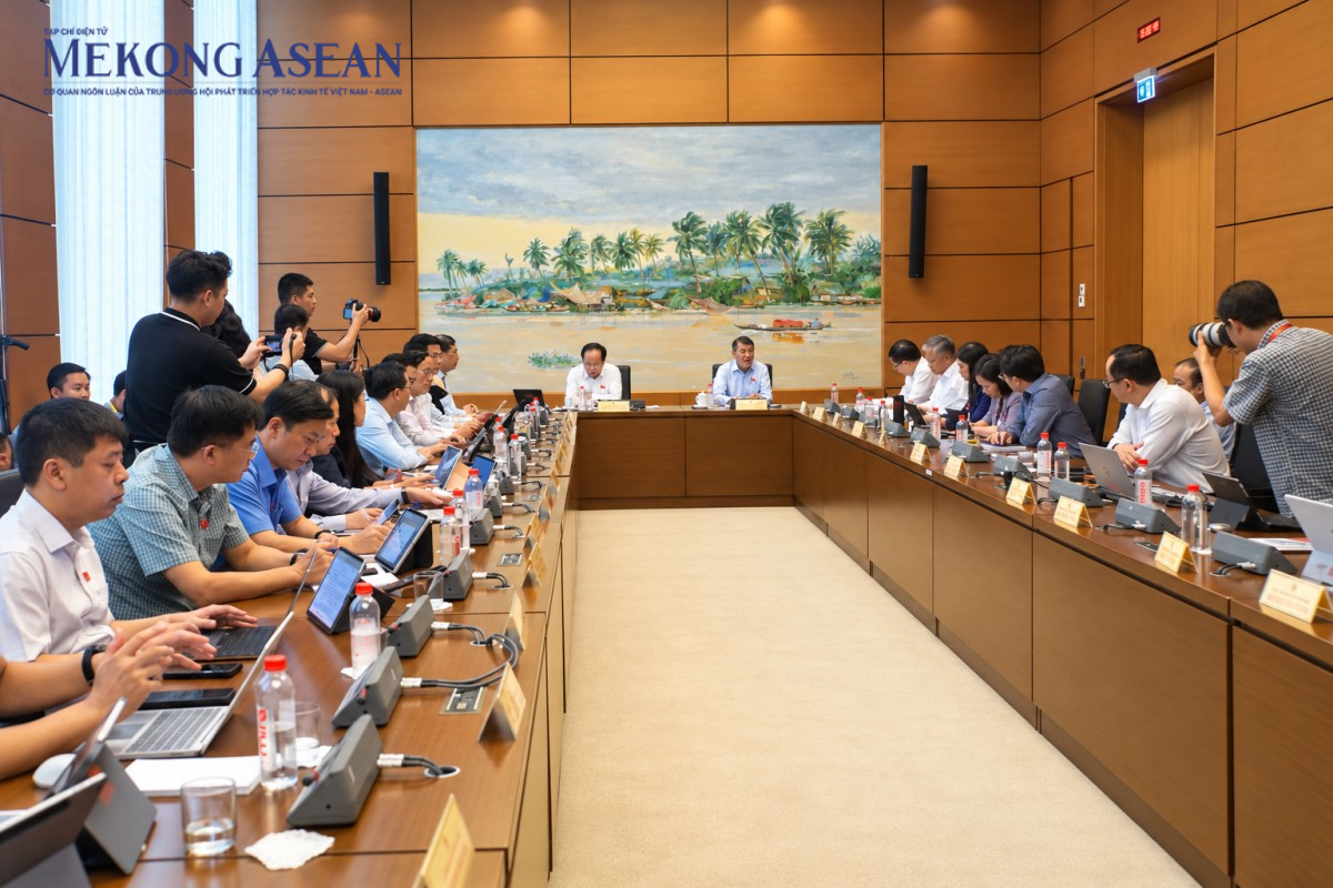 'Đấu thầu hay chỉ định thầu, trách nhiệm cuối cùng vẫn là con người'