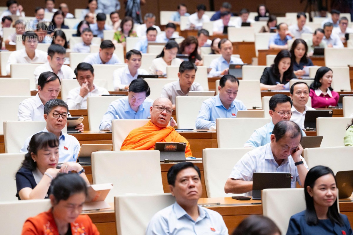 Sửa đổi Luật An toàn thực phẩm: Chuyển mạnh sang hậu kiểm và số hóa