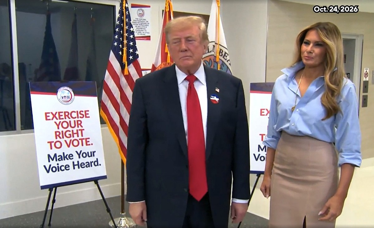 Vợ chồng Tổng thống Trump đi bỏ phiếu sớm bầu cử giữa kỳ