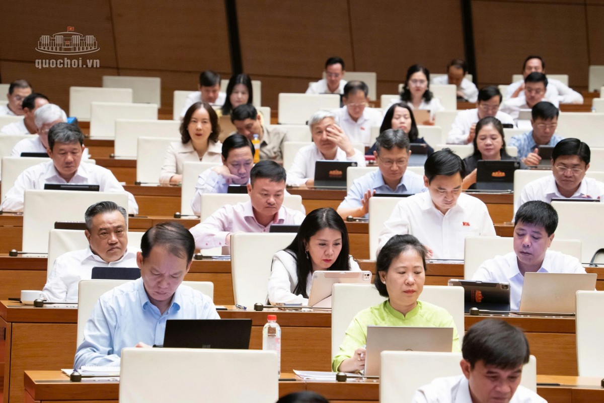 Đề xuất nâng mức phạt hành chính, thêm biện pháp cưỡng chế
