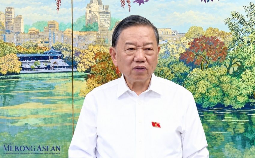 Tổng Bí thư, Chủ tịch nước: Giảm thủ tục nhưng không bỏ trống trách nhiệm quản lý