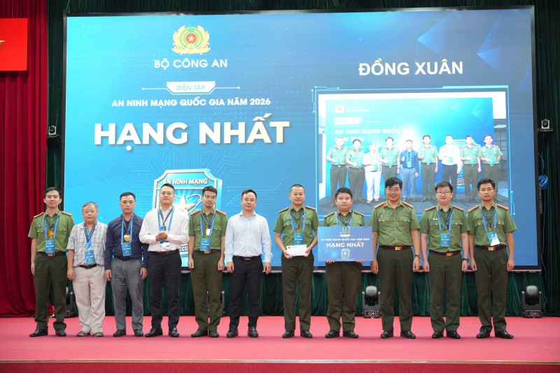 Đội Đồng Xuân nhận giải Nhất chương trình Diễn tập an ninh mạng quốc gia 2026.