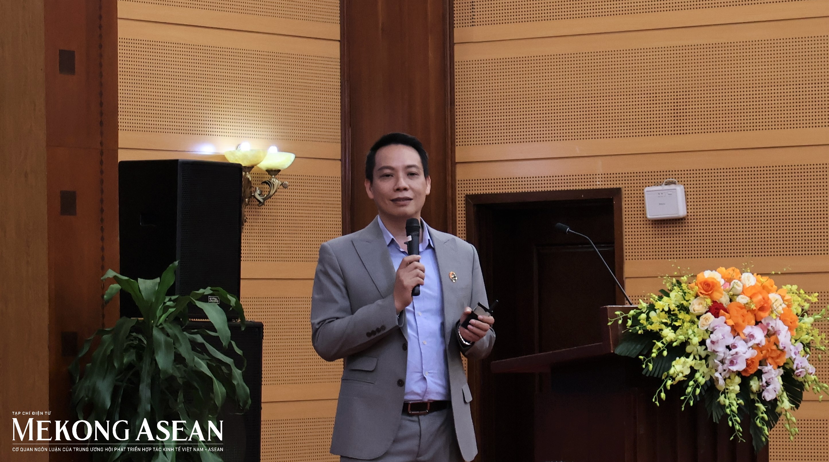 Kết nối đồng bộ các nguồn điện sạch cho mục tiêu tăng trưởng bền vững