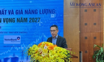 Tín dụng tăng gần 12%, nguồn vốn dài hạn cần thêm điểm tựa