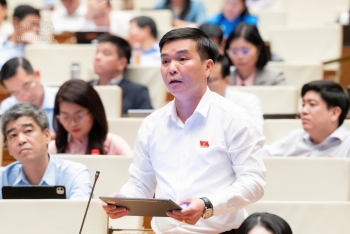Từ sông Cầu đến ĐBSCL: Thúc vốn cho công trình chống thiên tai