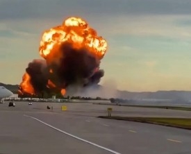 Máy bay chở hàng rơi tại Mỹ, ít nhất 7 người thiệt mạng