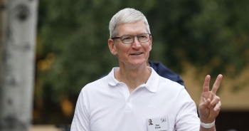 Tim Cook nhận được gần 100 triệu USD tiền lương năm 2021