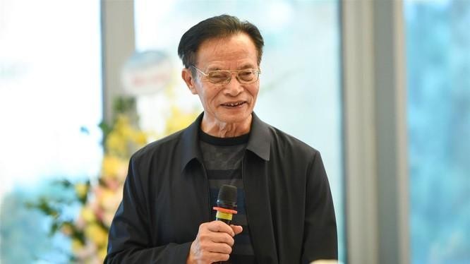 Ảnh t&aacute;c giả