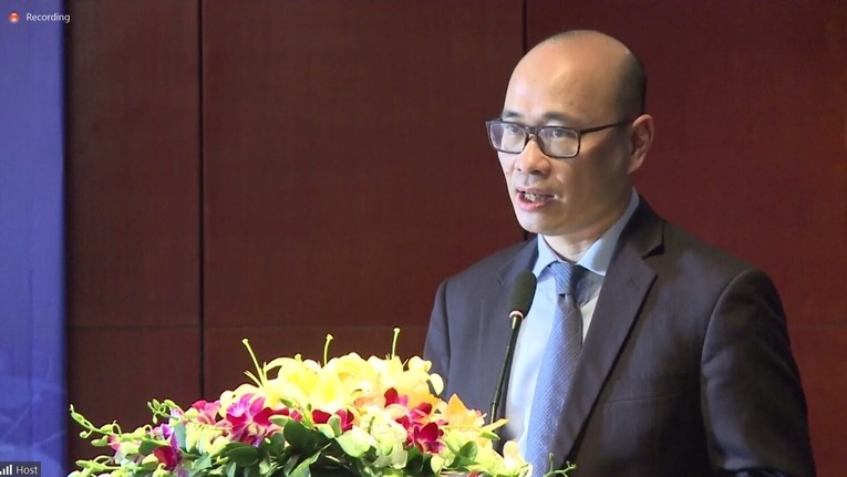 &Ocirc;ng Lương Ho&agrave;ng Th&aacute;i, Vụ trưởng Vụ Ch&iacute;nh s&aacute;ch thương mại Đa bi&ecirc;n (Bộ C&ocirc;ng Thương) ph&aacute;t biểu khai mạc