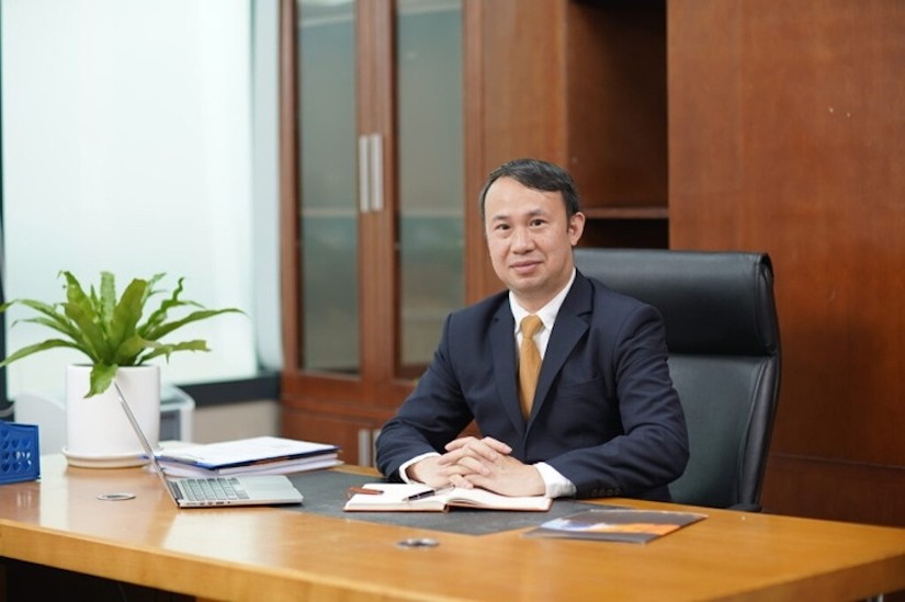 &Ocirc;ng Phan Mạnh H&ugrave;ng, t&acirc;n CEO của Thaiholdings.